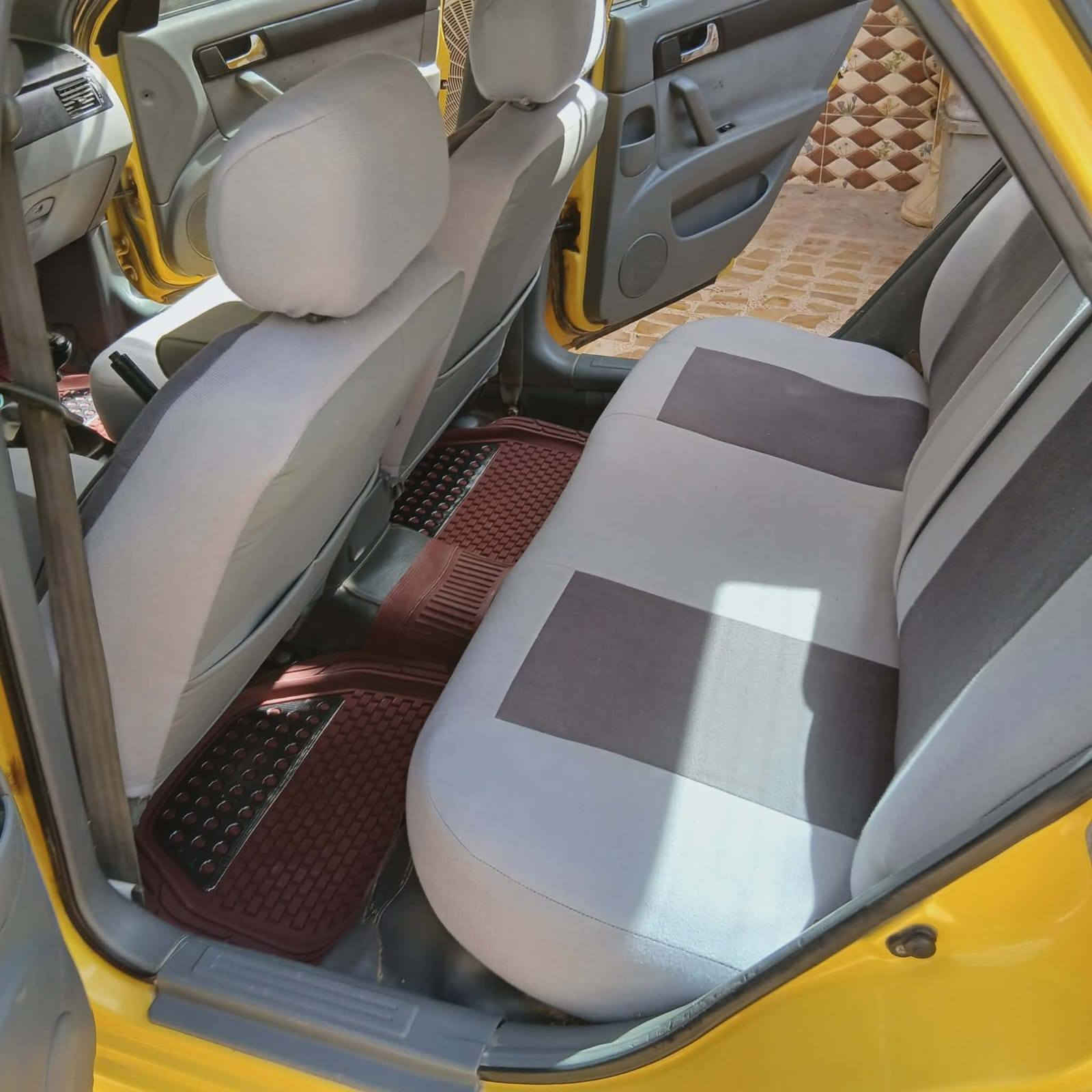 السلام عليكم أوبترا 2012أجره محرك جديد  صدر جديد تخم تاير تدفه تبريد كله شغال رقم انكليزي مصفره هيئة وغرامات مروريه السعر ع خاص مكان السياره بعقوبه  ***********
