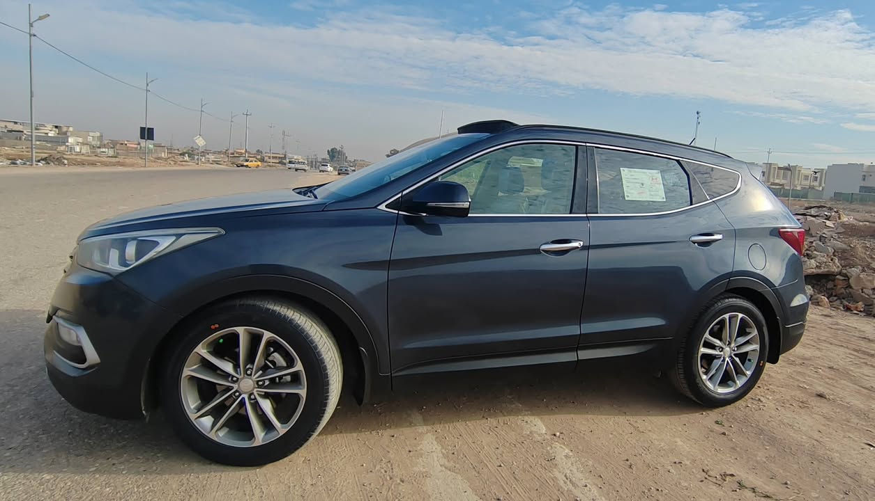 السلام عليكم سنتافي 2016 خليجي 6 سلندر دووش المرغوب شركة السعد محرك وكير شرط محرك 3.3 فور ويل كب حجم 19
7راكب 3قطع تبريد
3انظمه قياده
مري شفط قلاب وشفط مع السويج واشاير بل مري
تحكمات ستيرن
السعر 180 وبيها مجال لشراي
***********
