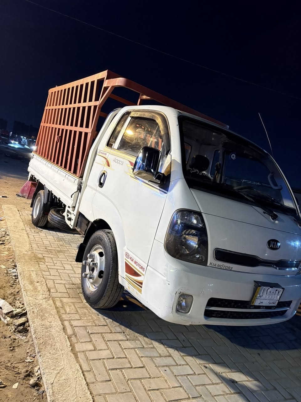 فحل ٢٠١٧
كامله اريد مراوس بنثيه حديث
مكاني بغداد 
***********
