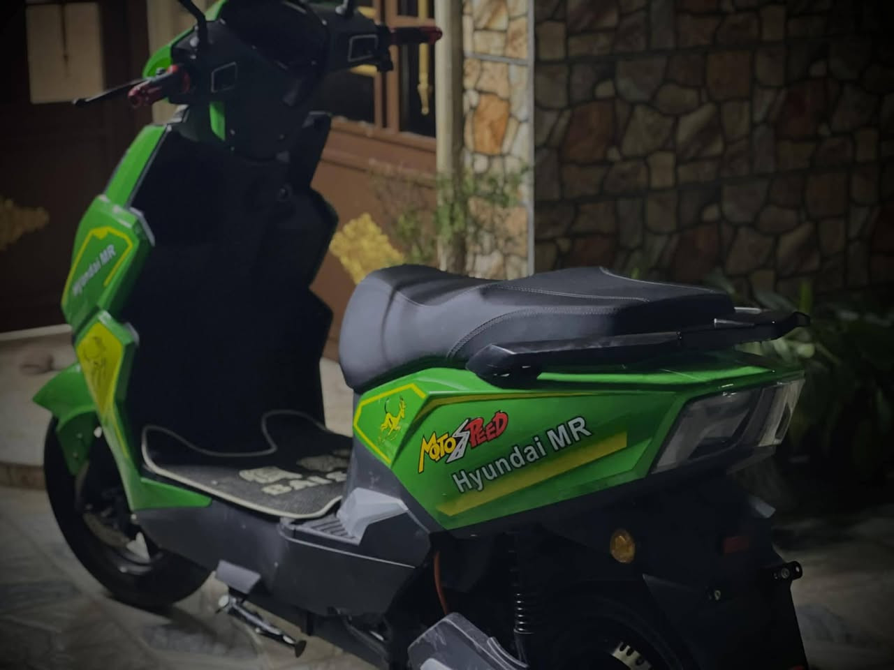 ماطورر للبيع سكنس جديد 2052
الماطور شخط مابي جديد

باتريات والي شرط شركه

ملفوو2500

اربع نمر 

السرعه 99حقيقي 

بي عالي وناصي 

بي بك لي وره 

يشاير وبي دبل يشاره

انطيك الماطور شرط شخط ما بي 

سعره 660وبي مجال

الشراي بي خير ويدلل 

الاستفسار رقمي ***********

بي واتساب
