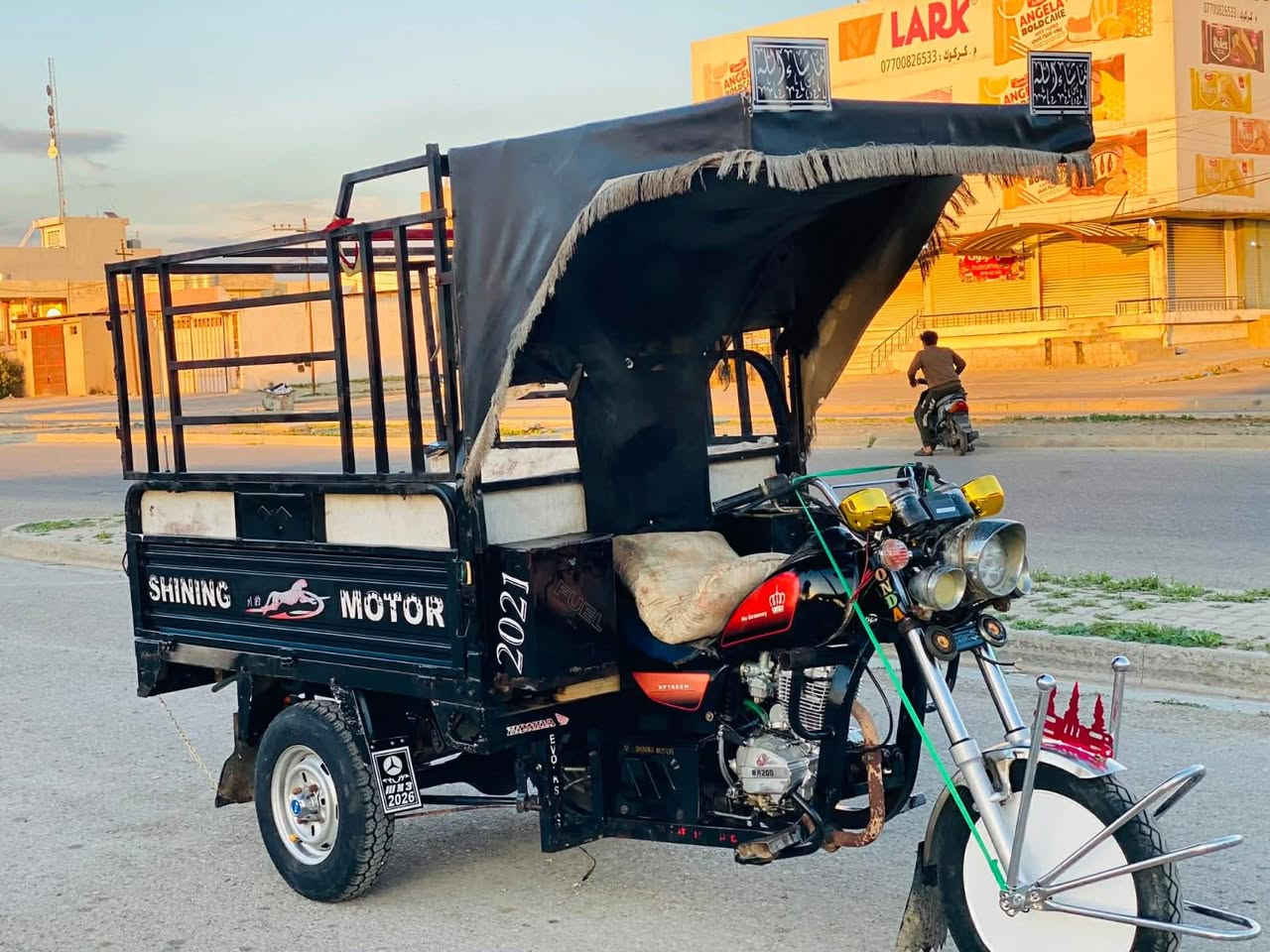 سلام عليكم                    ستوته موديل 2021.             ستوته حلو كاعد         محرك 25صفررررر               شرط  الركبه   
اتصال ***********
***********
