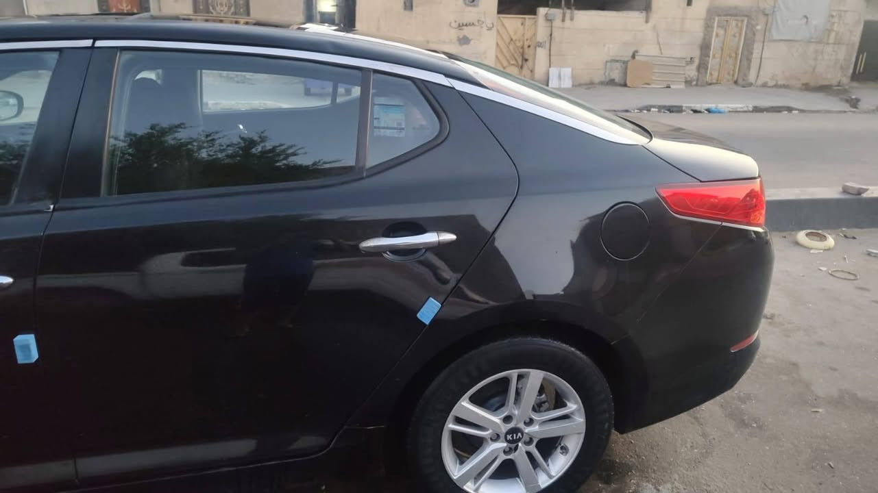 السلام عليكم كيا اوبتيما مديل ١٢ سياره نضيفه فول بانوراما  مكينه كير تبريد حداده كلها جديده للاستفسار رقم ***********
