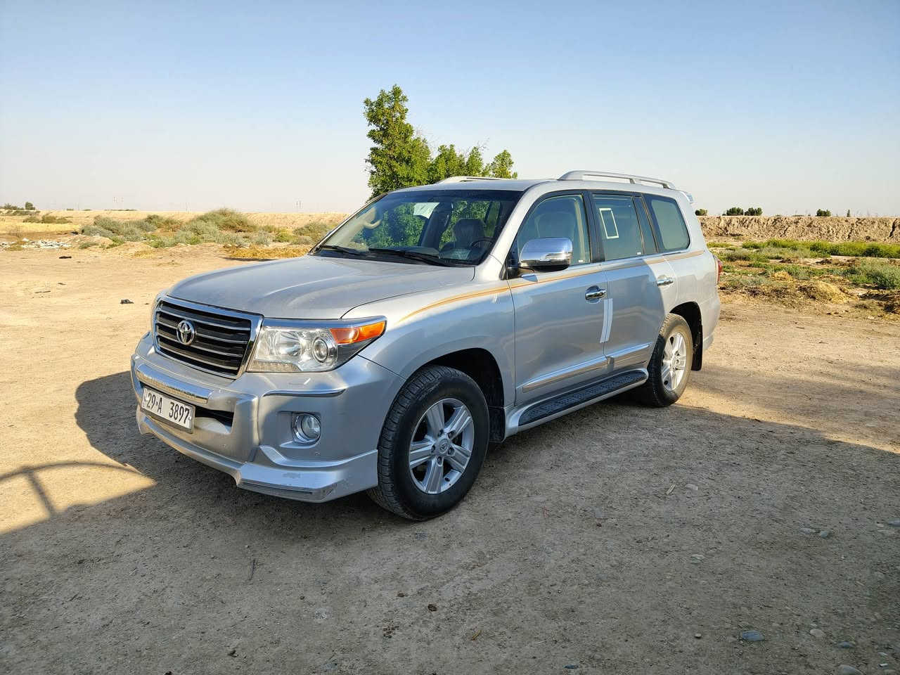 لاندكروز موديل 14 كفاله عامه مكينه 6 سياره عل وضع شركه جاهزه مابيه كل نقص للبيع 370 بيها مجال مكاني واسط شيخ سعد ***********
