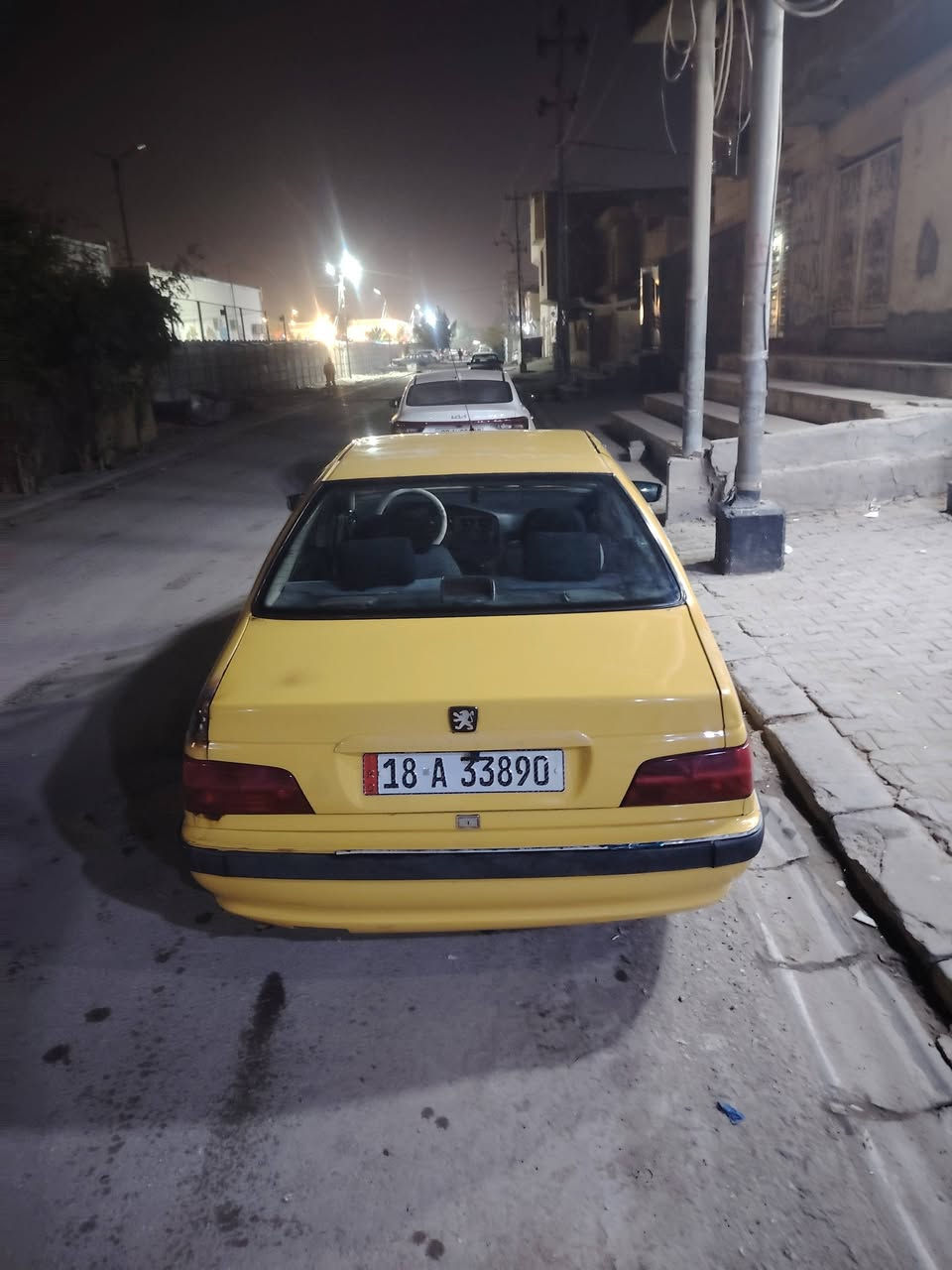 سلام عليكم بيجو بارص موديل 15 رقم بابل انكليزي سياره جاهزه كبل لشارع سعر ٣٧ ورقه ***********
