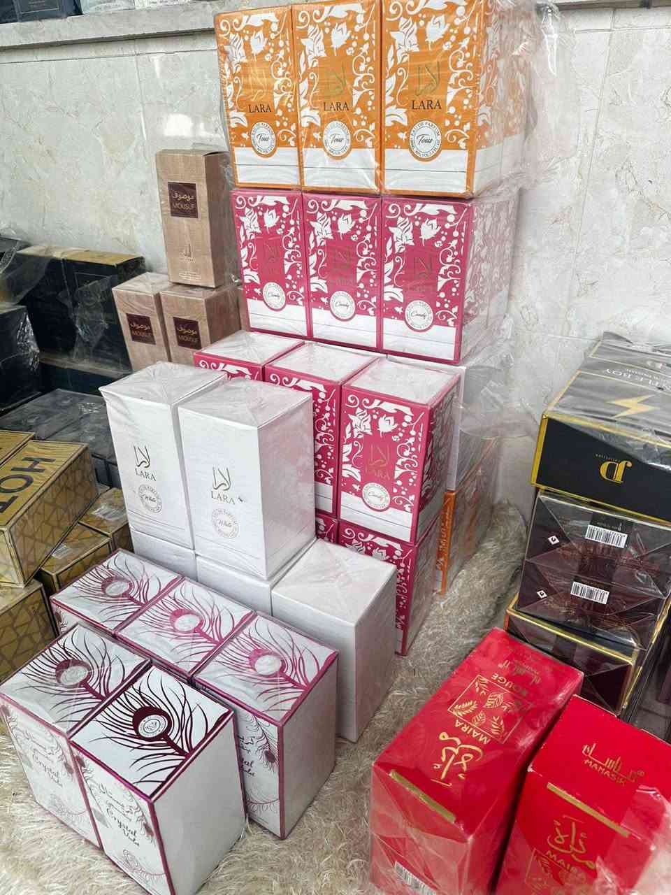 شلعه عطور حجم ١٠٠ مل صناعه هندي ثباتيه وفوحان تاريخ الاكسباير ٢٠٣٠ ينتهي العدد  ٢٣ درزن سعر درزن ١٨ الف بيع الكميه كامله كل الماركات موجوده فقط لي بل صور


**إذا كنت صاحب هذا الإعلان وتريد حذفه لأي سبب، رجاءا أرسل رسالة إلى الدعم الفني**