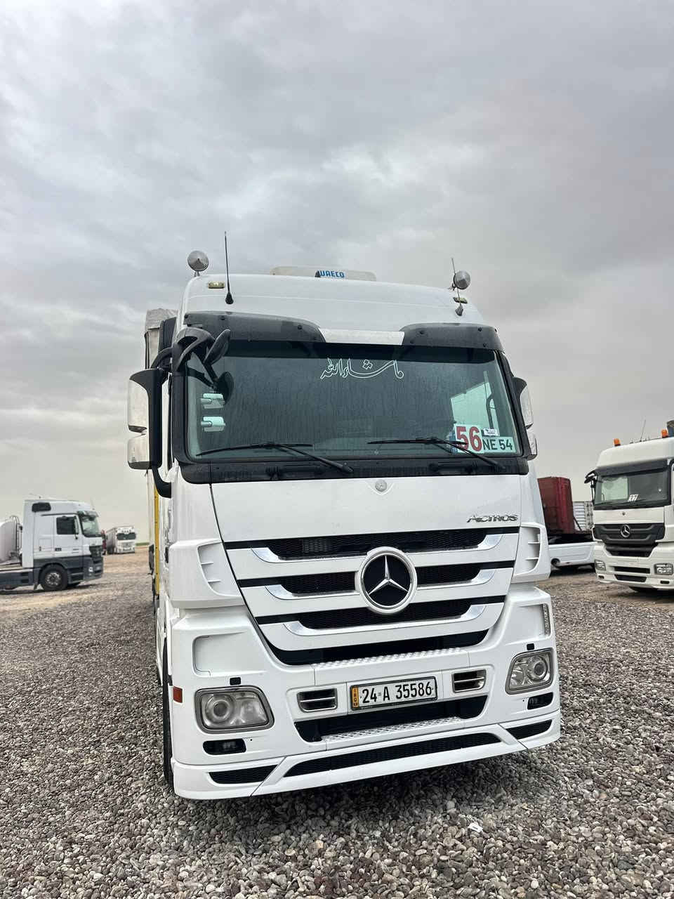 للبيع مارسيدس اكتروز تريله جادر 
موديل 2012
حجم 1844
مواصفات ريتايدر تبريد 
ثلاجه سبلت سقف هورنات 
دبل مناميه لايت عدسه زراك لايت 
عربانه نوع شمتز نص أجناب 
***********
***********
***********
***********
