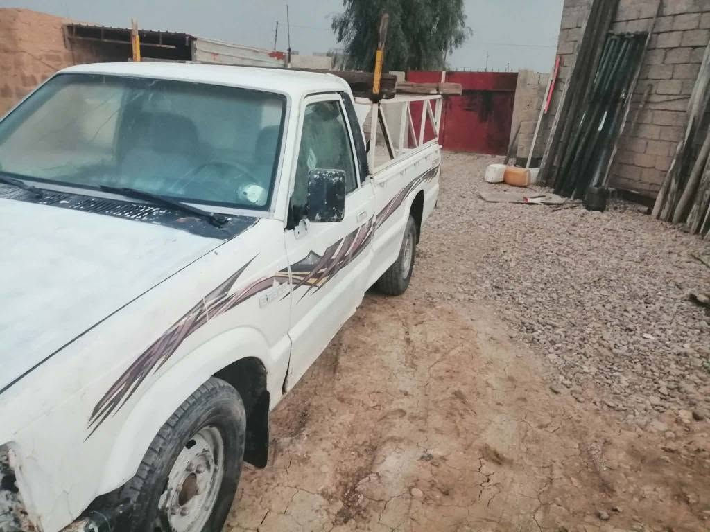 بةناوي خوا ***********بيكاب مازداي 5قةلاو موديل  1998كير مكينة بةشةرةت 4تاية پاكة  بةشةرتي حاسيبة سعري 15مجال لة داقوقة سيارةكة *********** دكوك, كركوك
