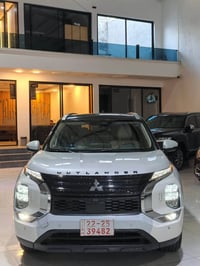 أوتلاندر • ٢٠٢٣ • هايبرد بنزين