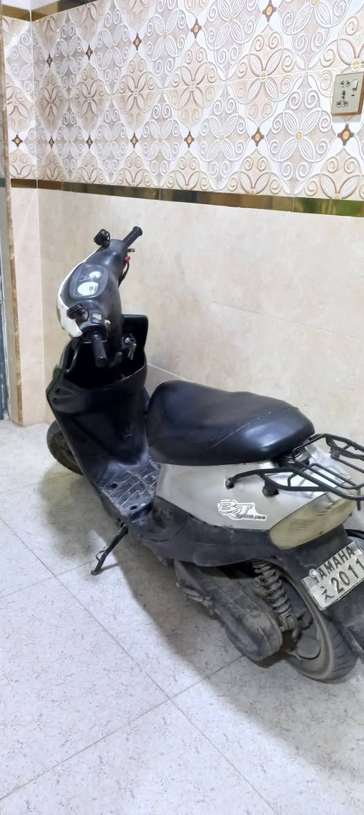 السلام عليكم
بيجي للبيع او المراوس 
مفتوحه مره وحده 
سعر ٣٥٠ وبيه مجال للشراي
واتساب أو اتصال 
***********
