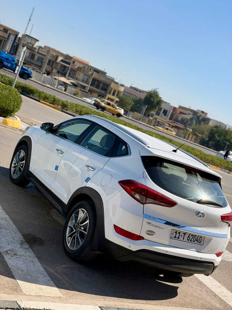 🔥توسان 2018 خليجي شركه الكاصد محرك 2000 كير مكينه كفاله بيهة كارت موضح بل صور ماشيه 100 الف بسمي سنويه2030 هزه جديده بسمي 
السعر 175 وبيهة مجال  🔥🔥🔥*********** مكاني بغداد الوسفيه
