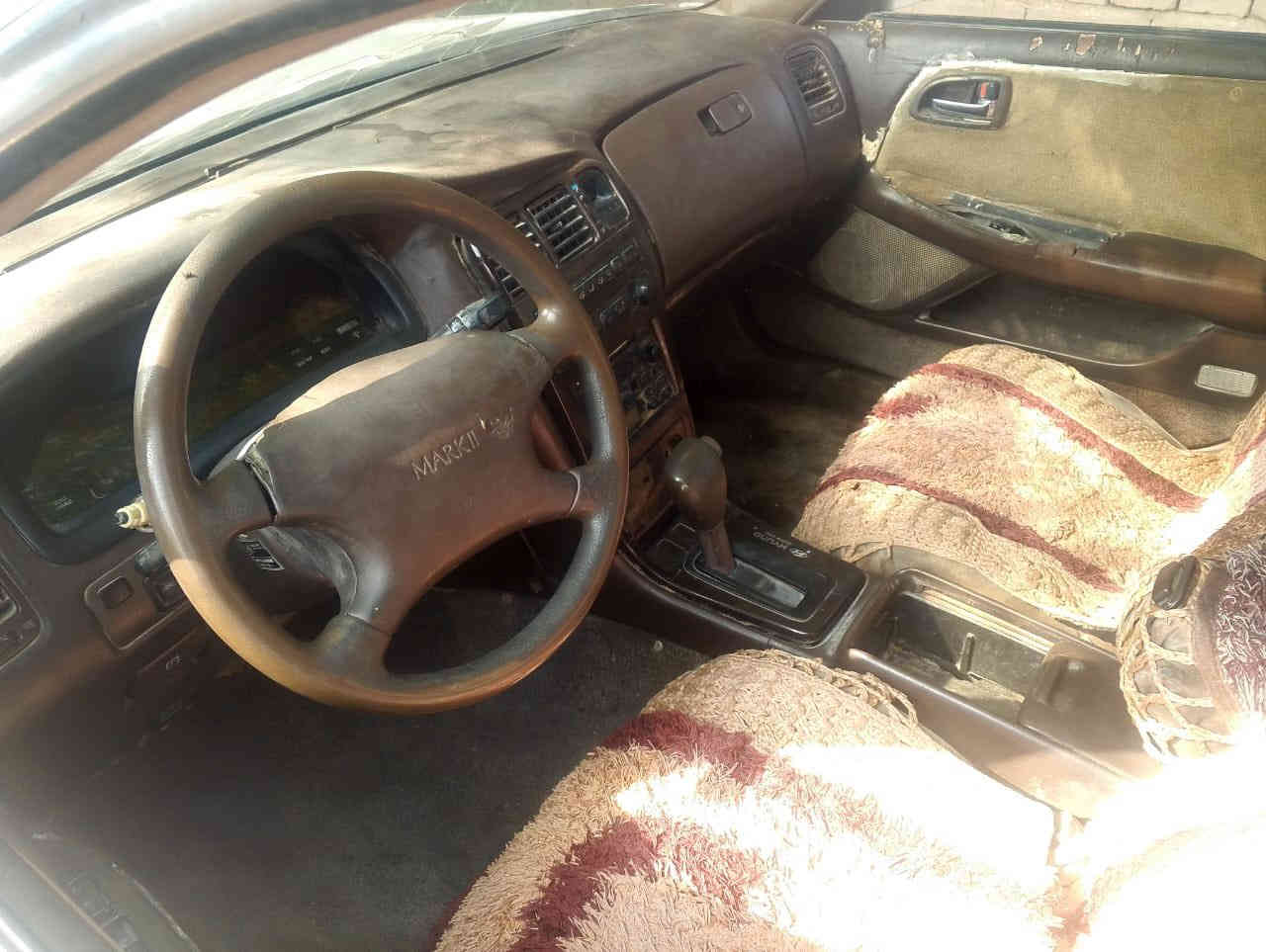 السلام عليكم مارك نفخ بيها كصه جنطه فقط لا غير مكفوله من الضربه مكينه ونجي سياره ما اندل راعيها اكفلك سرقه واصوليتها يمي سعرها 22 وبيها مجال اتصل على رقم ***********
