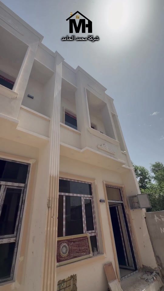 للإيجار أو للبيع 📍 العنوان: بغداد – الشرطة الخامسة، مجاور تقاطع درويش. 🏠 المساحة: 65 م² 🏗 البناء: طابوق 🏢 يتكون العقار من طابقين ويضم: * 3 غرف نوم * استقبال * مطبخ * خدمات صحية 💰 للبيع: بسعر 55 مليون دينار قابل للتفاوض بشكل معقول. 📞 للاستفسار والمعلومات: *********** أهلًا وسهلًا بجميع الاستفسارات
