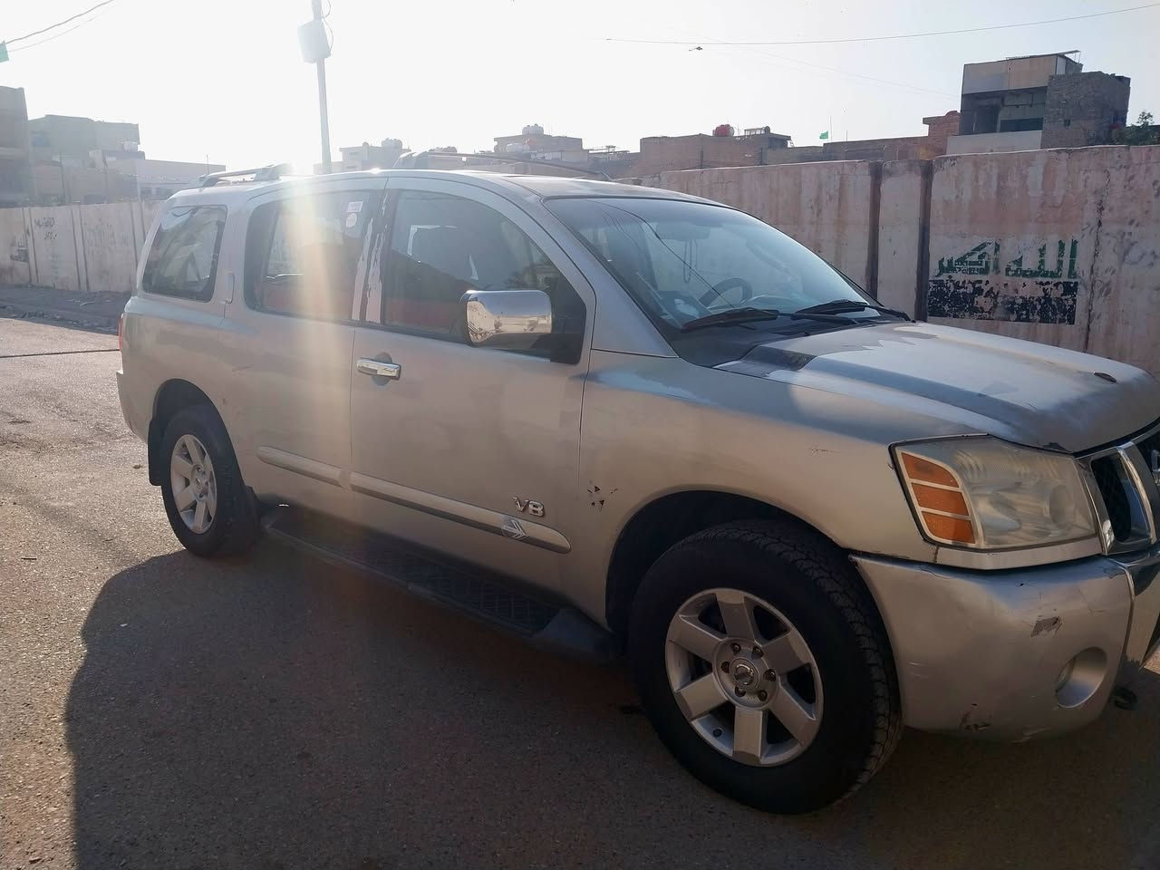 نيسان ارمادة موديل ٢٠٠٦ 
رقم بغداد 
للبيع ٧٠ ورقه بيه مجال لشراي 
العنوان بغداد مدينة الصدر 
***********
