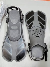 للبيع • اغراض شخصية • معلومات ناقصة