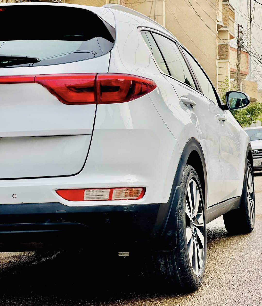 السلام عليكم
كيا سبورتج خليجي موديل ٢٠١٨ كفالة عام من الصبغ والتبديل فقط بارد بسيط سيارة نظيفة من الزيرو ع ايد وحدة سنويه جديدة ماشية ١٠٧ نص فول حساسات كامرة مري شفط داخل حمصي لونين مانع انزلاق ومانع انحدار وهاي المواصفات الباقية مابيهة اي نقص السيارة شغل واطلع
سعرها ١٧٨ وبيهة مجال لجيتك توجيبة بسيطة
مكاني بغداد السيدية
***********
