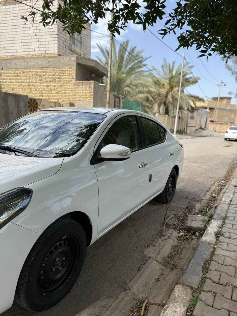 نيسان صني 2025 مصري
ماشيه 16 الف 
سعر سياره 123 وبي مجال بسيط 
مكان سياره النجف مشخاب ***********
