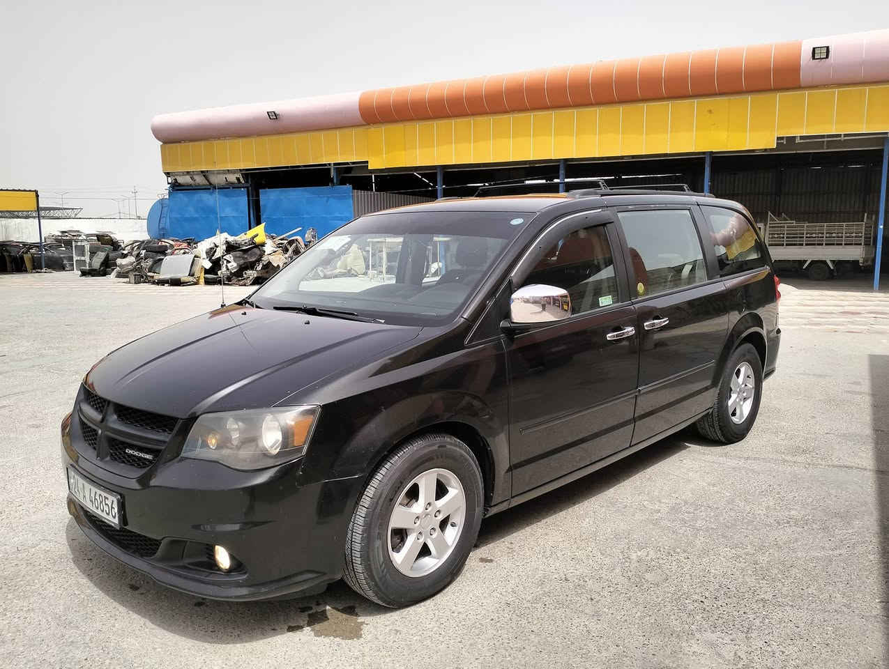 دوج كرفان موديل 2011
كلين تايتل تشغيل عن بعد
كامرا رادار خلفي 
يوجد بارد في باب النفر الامامي
شاشة عطلات
تبريد 3 قطع
ابواب ميكانيك
رقم دهوك بأسمي
سنويه 2028  تنفذ
تقم تاير هلو
حدادية صدر كامل جديد
لايوجد نقص 
السعر المطلوب 138
موبايل ***********
العنون   الناصرية مركز المدينة 
سيارة. جديدة  خير من الله
