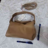 للبيع • توصيل