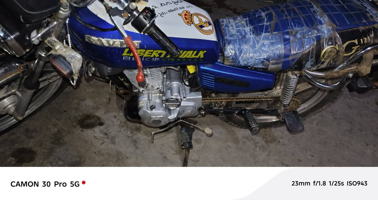 سلام عليكم دراجه للبيع سيفان 20 سعر 325وبيه مجال عنوان بهرز ***********
