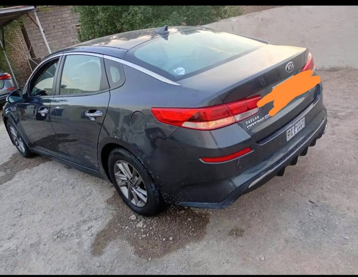 السلام عليكم… 
اوبتيما 20 وارد امريكي ضربة خفيفة گدامك مبدل مدگر وبنبد المفروض مايتبدلن بس هذا شغلهم وصبغ نص بالمدگر الثاني اثر شخوط زغير السيارة مكينة مفتوحة ومعلاية گازگيت… 
السيارة رادار قيادة اشارة تحذير بالمري داخل كلش نظيف مغلف كشنات كلشي شغال بيها ماشية 47 ميل لاتنقيص لاتبخير وگشرة لون واحد تخبل السعر 126$رقم بصره  باسمي العنوان ابو صخير *********** البصرة, العراق
