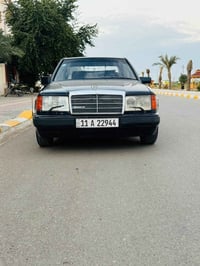 للبيع مارسيدس دب بلادي عنكبوت مصبوغه عام للجماليه السياره بسمي قواعد د...