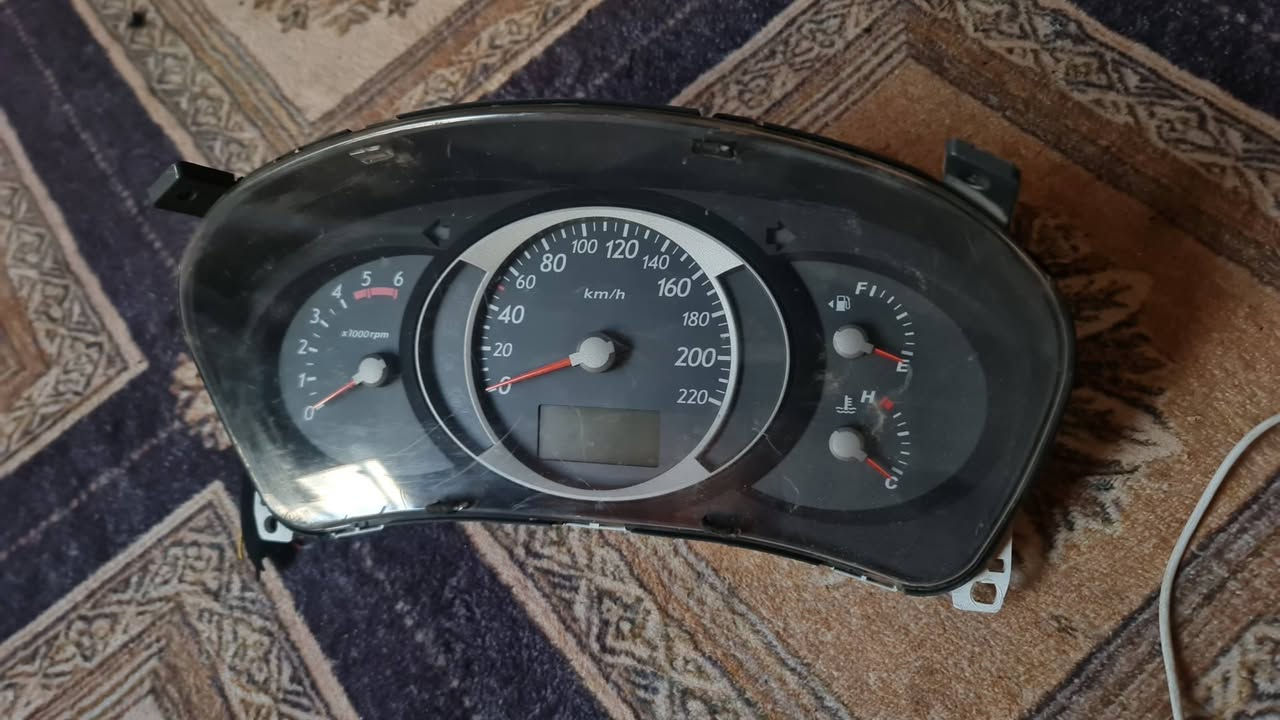 السلام عليكم
كيجات توسان ٢٠٠٨/٢٠٠٩/٢٠١٠
كيج حماوه 
رون ٨ السعر ٧٥ الف
رون ٦ السعر ٦٠ الف
الخاص مفتوح


**إذا كنت صاحب هذا الإعلان وتريد حذفه لأي سبب، رجاءا أرسل رسالة إلى الدعم الفني**