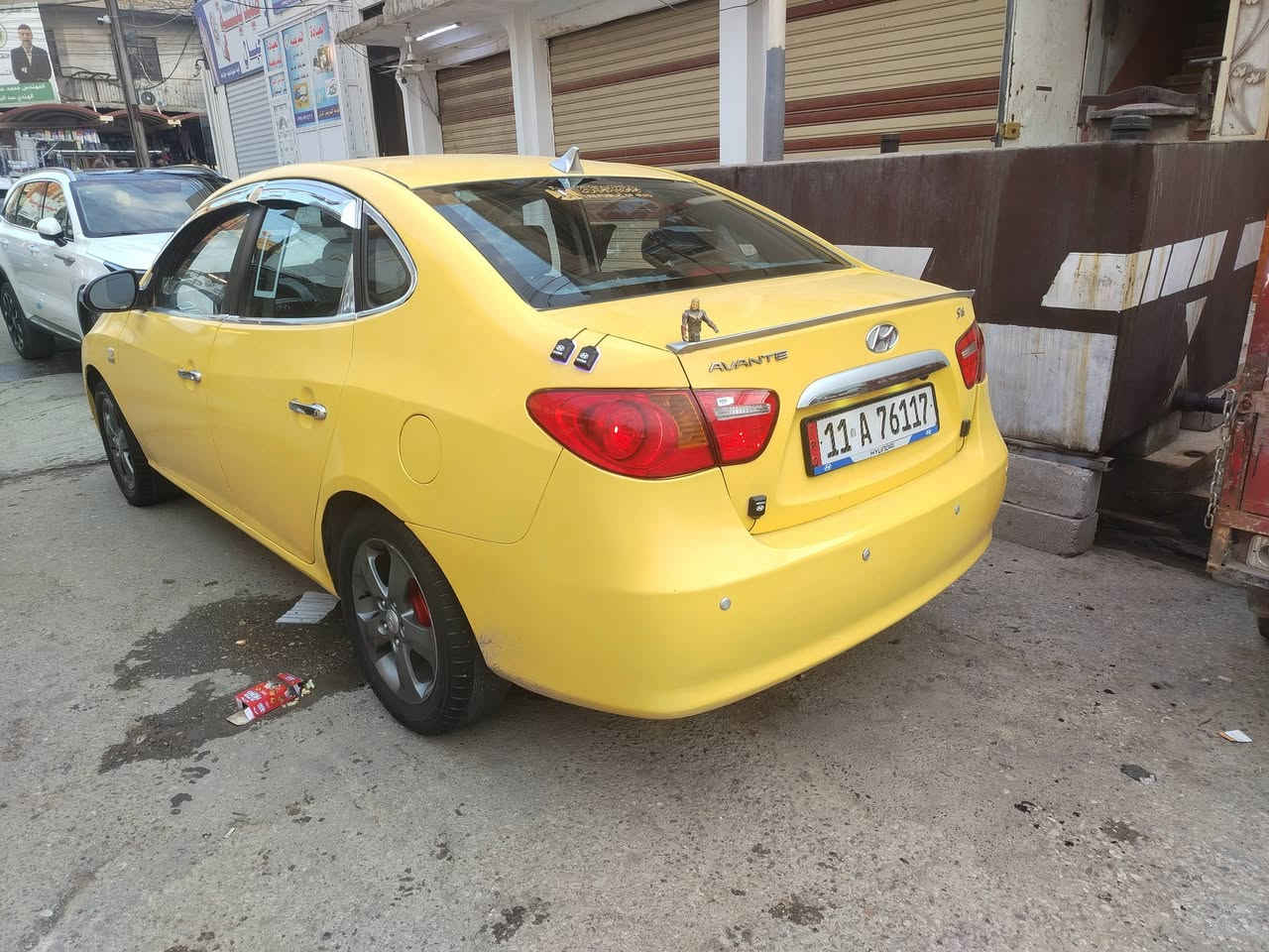 افنتي البيع موديل ٩ كربون بيه ورقيه السعر١٠٠ ٠/***********.شرعي اني سياره موصل الا يمن ***********
