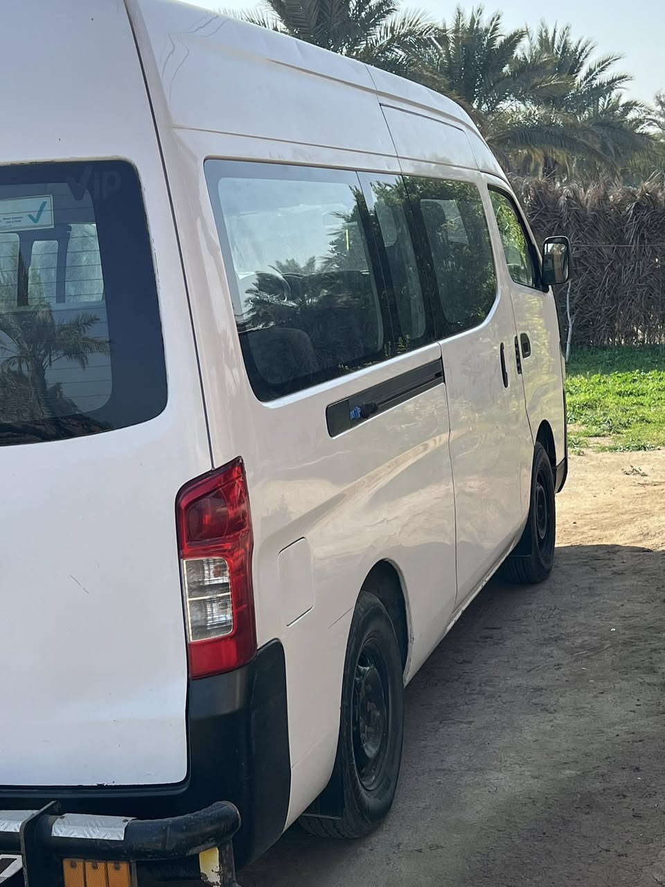 السلام عليكم نيسان ٢٠١٥للبيع هاي السياره وياه السونار بلاضافه إلى اكو بارد بسيط بلصندوك  السياره بأسمي تحويل مباشر  السعر ١٩٥ بيه مجال بسيط الموقع سريع الدولي جسر الدائره *********** ***********
