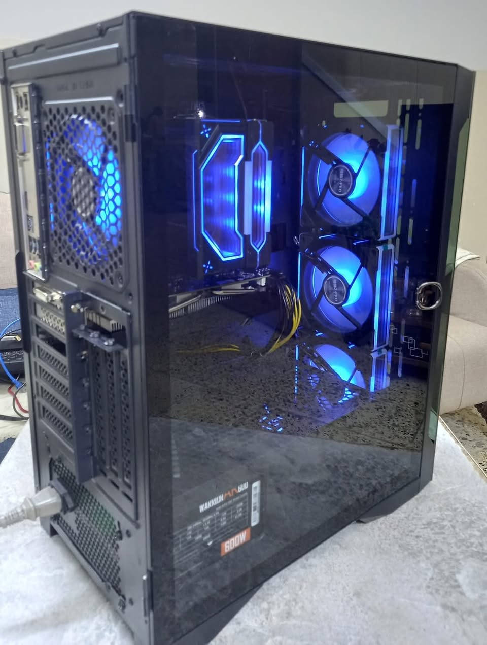 تجميعة جيل العاشر

مذربورد msi B460

i5 10400 المعالج

المبرد غازي RGB
 
الرامات DDR4 16G

كارت شاشة GTX 1660Ti

SSD 128G الهارد

الهارد 1T HHD

WARRIOR 600W RGB بور


**إذا كنت صاحب هذا الإعلان وتريد حذفه لأي سبب، رجاءا أرسل رسالة إلى الدعم الفني**