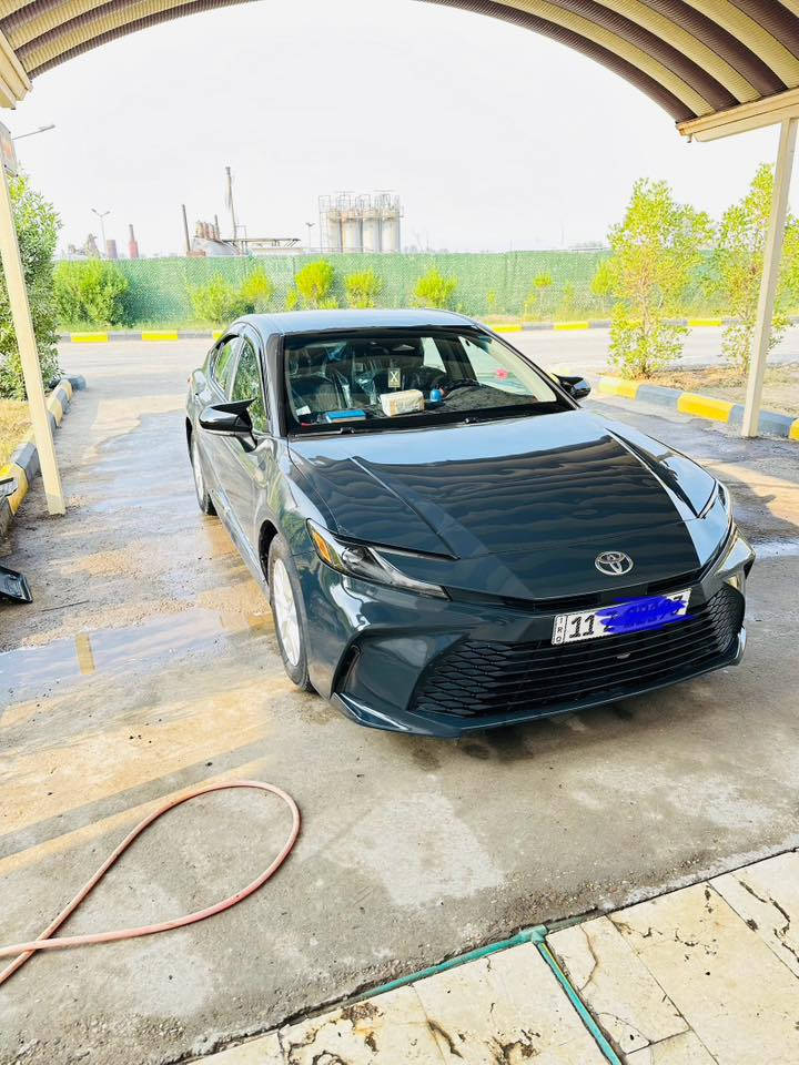 سلام عليكم للبيع تويوتا كامري هايبرد جديدة
#فئة_LE_مواصفات

#محرك_2500

#وارد_امريكي

#موديل_2025

#ماشية_9 الاف

#الضرر قطعة وحدة فقط جاملغ الايمن 

                     ((((((المواصفات))))))

1- بصمة 

4- رادار امامي 

5- رادار جانبي 

6- رادار خلفي 

7- كامرة خلفية 

8- شاشة كبيرة

9- تحكمات استيرن 

10- كروس سرعة 

11- اشاير بالمري الجانبية 

12- تبريد قطعتين 

13- مانع انزلاق 

14- تحديد مسار 

15- نضام ECO 

16- نضام SPORT 

17- كمبيوتر تحديد عطل 

18- شاحن موبايل لاسلكي 

السيارة على أيدي اني مستوردها 

السيارة جديدة بمعنى الكلمة السيارة بالواقع احلى و اجمل بكثير من الصور كاملة مكملة من كل النواحي ما بيهة نقص برغي 

رقم بغداد وهزة جديدة

تحويل ثاني يوم

سعر 223 وبيها مجال

الاتصال ***********
