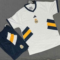 تيشرتات تايلندية • تصاميم خاصة • توصيل المحافظات