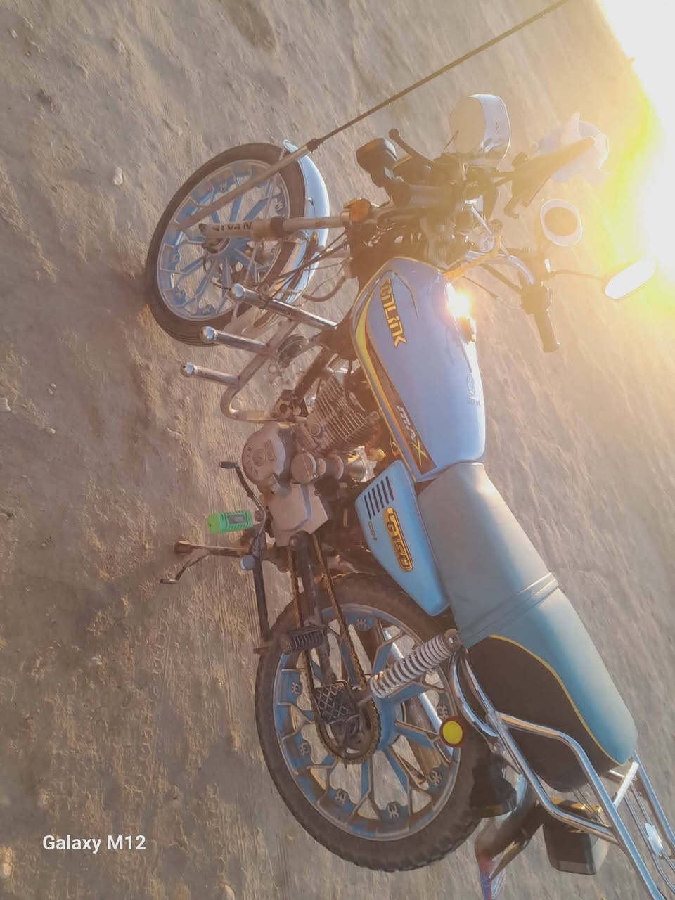 السلام عليكم ورحمة الله وبركاته سيفان موديل 2020محدث 2025 محرك مفتوح للبيع يرهم مراوس بسايم حسب لقناعه لسعر 650وبي مجال تواصل ع رقم *********** ملاحضه غير متواجد عل فيس
