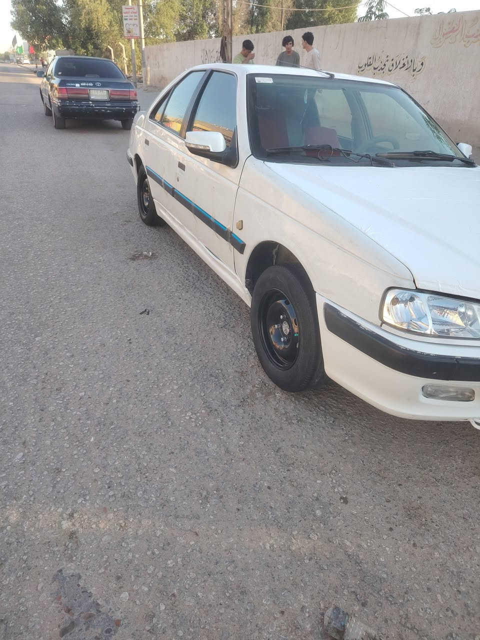 السلام عليكم بيجو بارص مديل 11
السياره بيه بابا السايق وضربه ورا كير مكينه حداديه حلوه سياره جاهزه مكانه نجف لسعر 35 وبيه مجال للستفسار ***********
