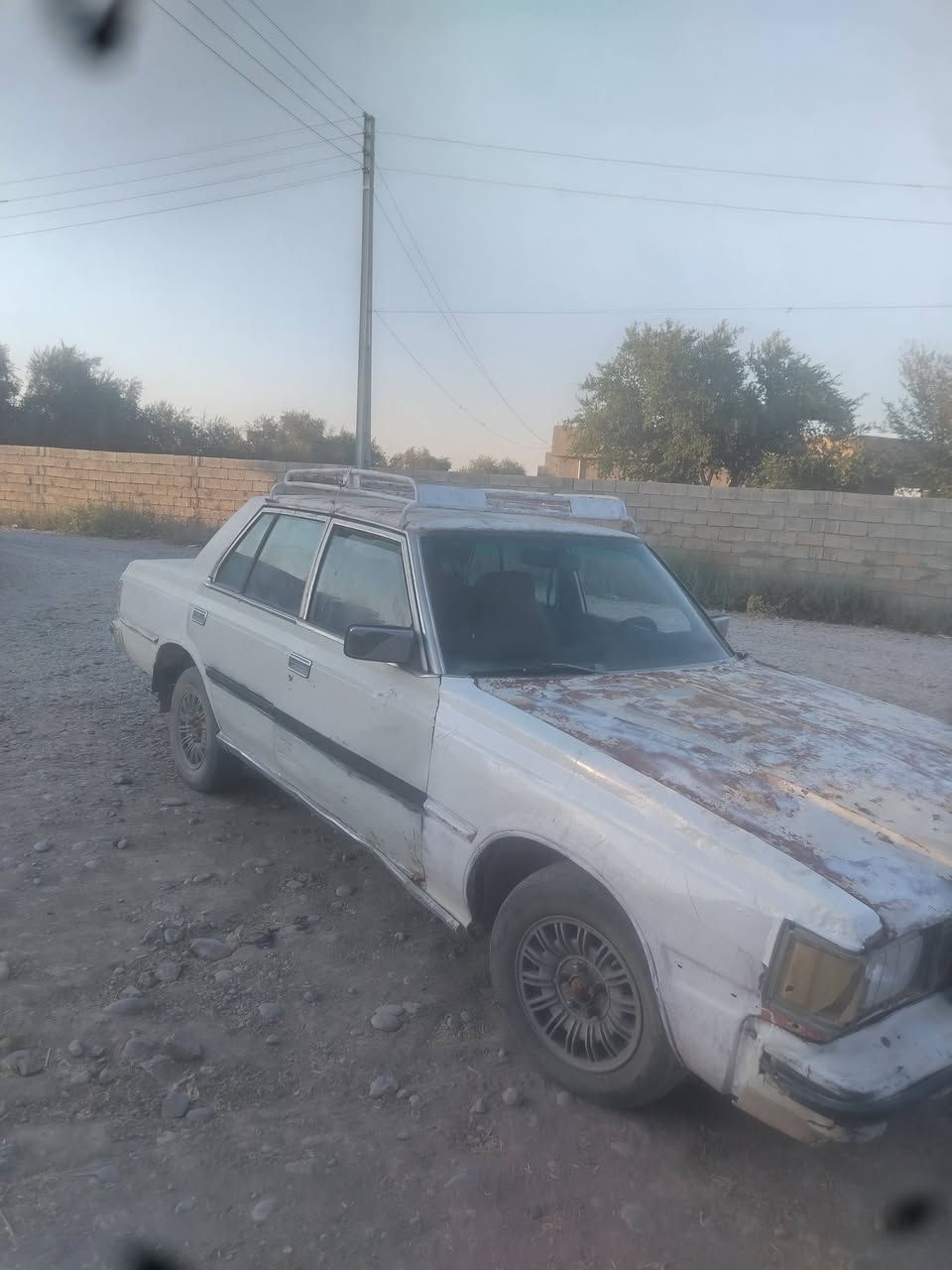 االسلام عليكم مكلف بل النشر سوبر 82رقم صلاح الدين صدامي ابيع بدون تحويل كير ومحرك بطة 2500 كير ومحرك وصدر جديد قرفة نضيفة هية بل الصل تكسي سيارة جاهزة السعر 8اوراق وبيهة مجال بصيط مكان السيارة العلم قريت الربيضة ***********
