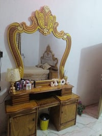 اخوتي هاي الغرفه البيع او مراوس بتركيه حسب القناعه غرفه خشب ثقيل وبعده...