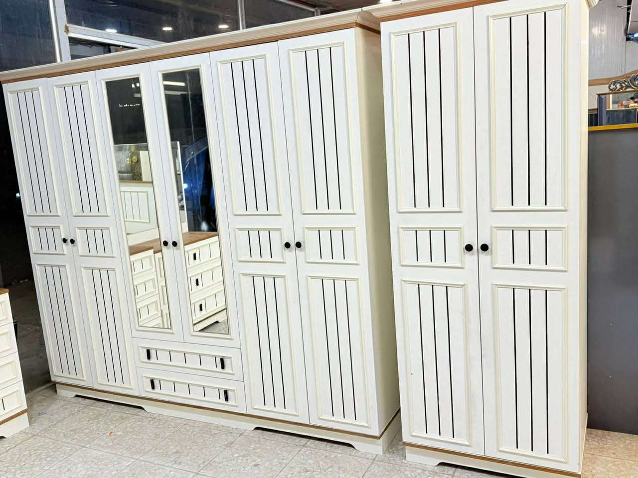 ✨ غرفة تركي 🇹🇷 تركي حديث اصلي 9قطع
نظام ابواب 
سرير مخزن عملي 
 قماش وتر بروف أصلي
✨ نظافة 95 /💯
السعر  / مليون و150 
 شد ونقل مجاني داخل بغداد
توصيل للمحافظات بأسعار رمزية


**إذا كنت صاحب هذا الإعلان وتريد حذفه لأي سبب، رجاءا أرسل رسالة إلى الدعم الفني**