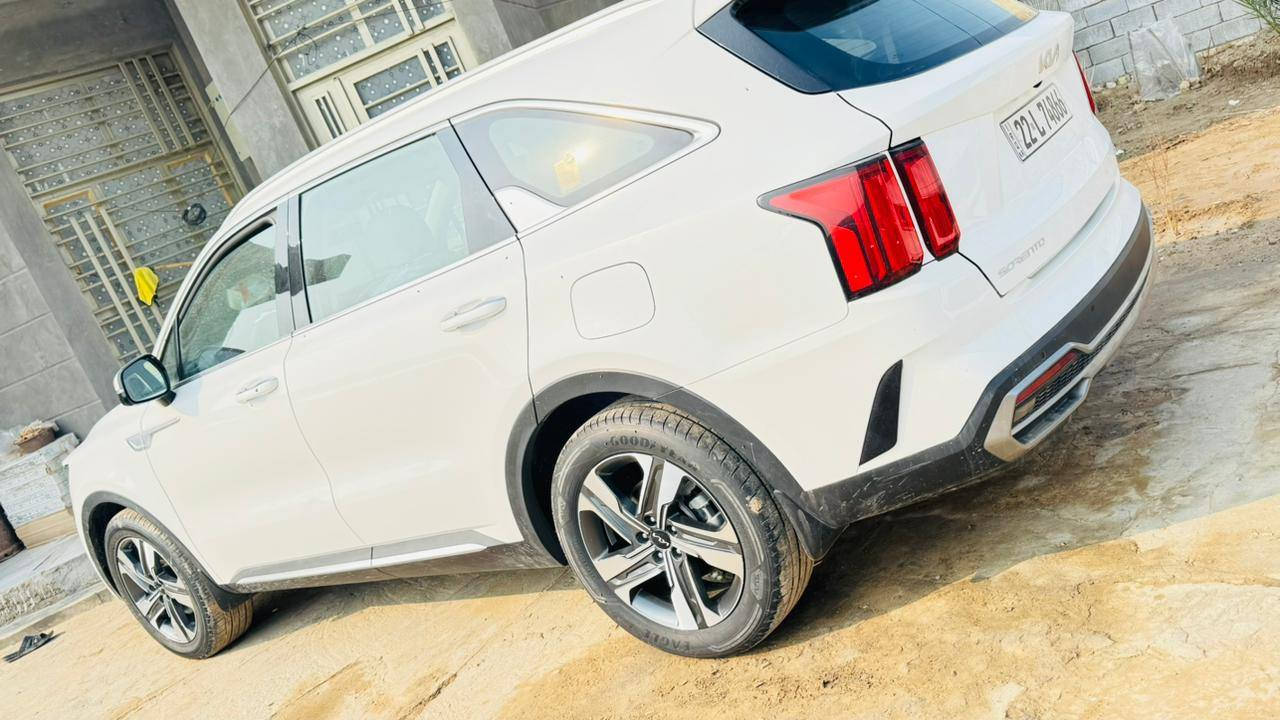 اللهم صلي ع محمد وال محمد
للبيع سورنتوو 2023 اربيل دولي رقم وهزه وسنويه جديده لغايه 2027 محرك 2500 كفاله عامه ماشيه 41 الف سبعه راكب ويل 20 جنطه فول كهرباء مكان السياره الديوانيه 
***********
***********
