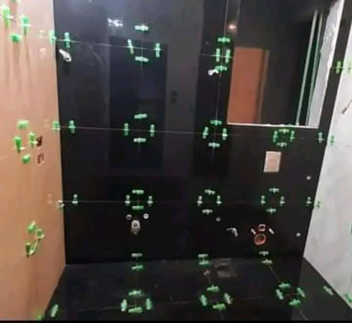 السلام عليكم خلف مصريه درجه اولى سيراميك*********** واتس
