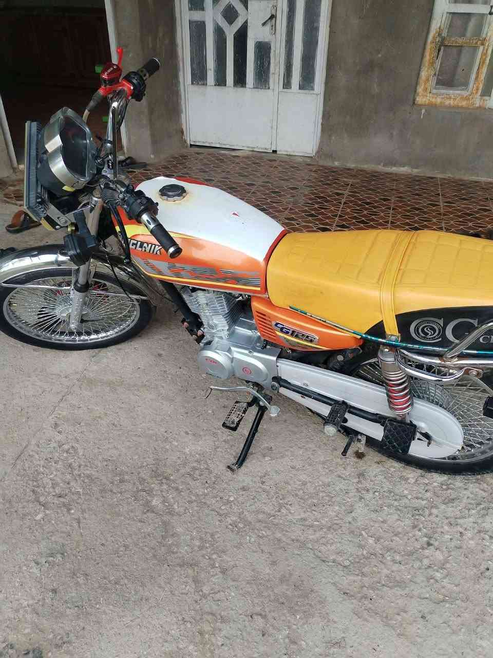 للبيع تايكر ختم سونك ٤ كير موديل 2025دراجه نظيفه مثل ما موضح بلصوره طالعه من الوكيل بشهر 11صارله خمس اشهر طالعه من الوكيل اوراق اصولي 725 اوبيها مجال حك الجيه العنوان بابل الحمزه الغربي  خيكان الاستفسار مراسله الصفحة خاص او الاتصال ***********
