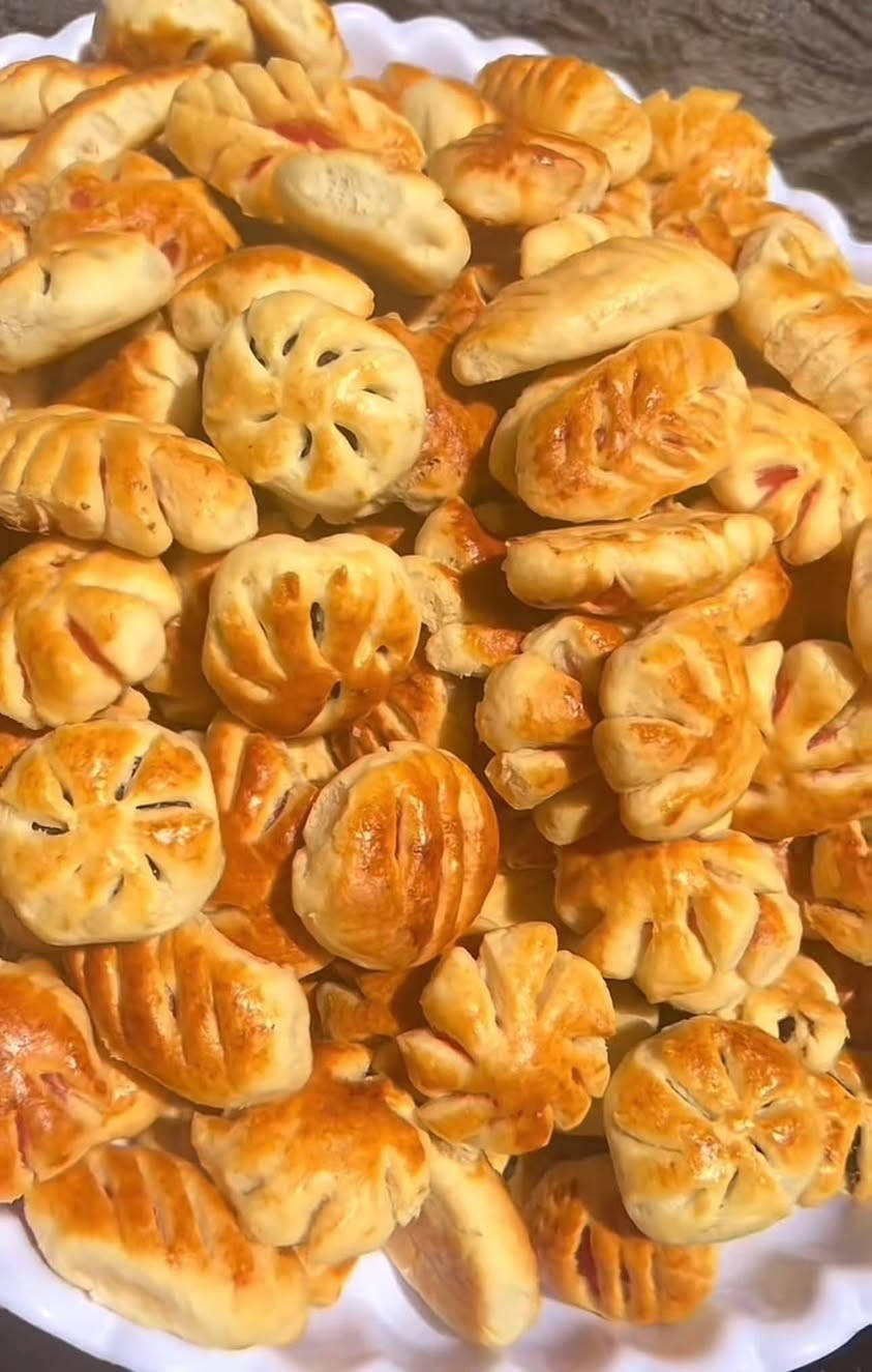 للحجز والاستفسار مراسله الصفحه تتوفرعندي كبه تمن والجريش والبورك بالحم  العجل كل ١٠٠كبايه ب ٣٠الف


**إذا كنت صاحب هذا الإعلان وتريد حذفه لأي سبب، رجاءا أرسل رسالة إلى الدعم الفني**