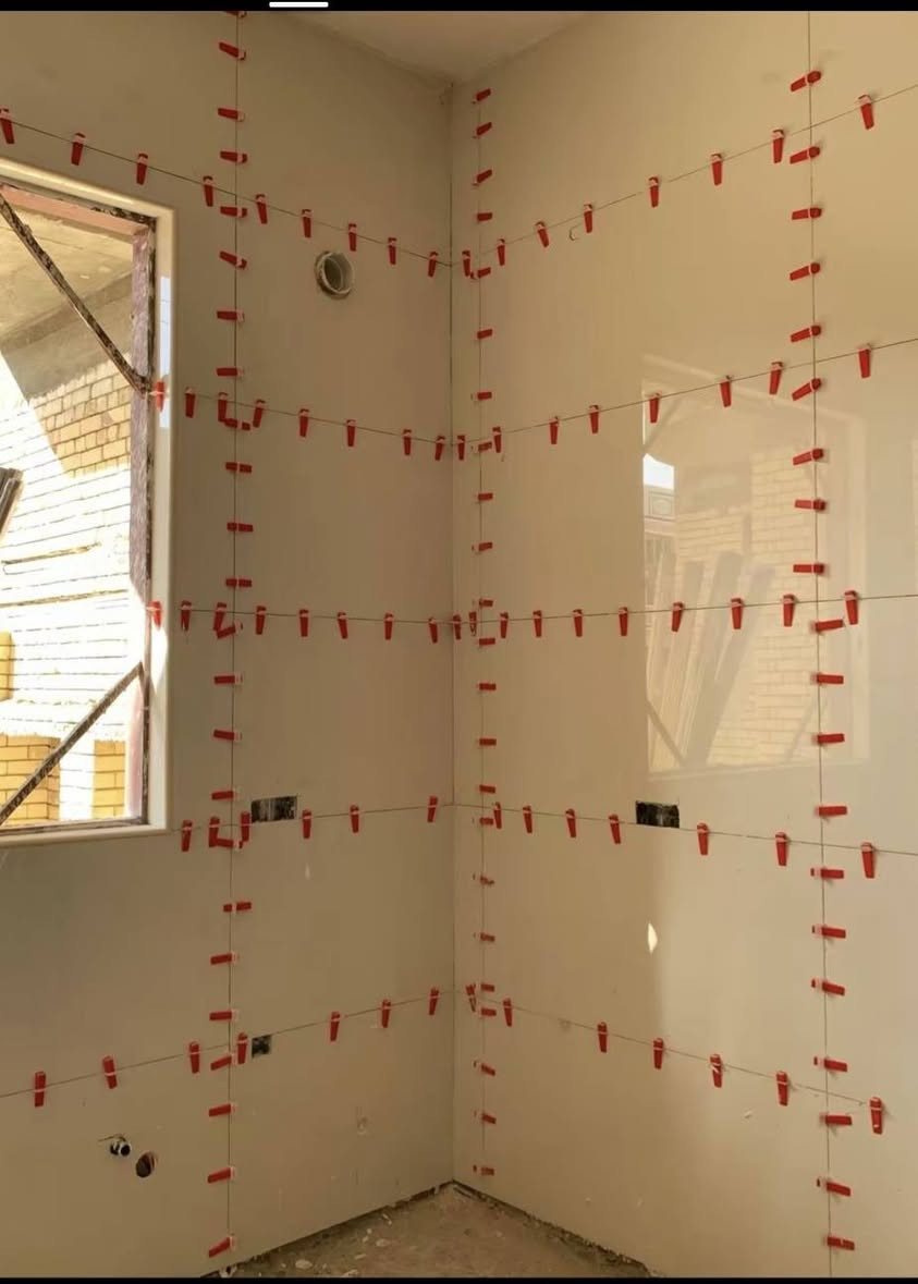 ​السلام عليكم 
بيت العمر يستاهل لمسة إتقان! 🏠✨

كادرنا المتخصص في تطبيق السيراميك والبورسلين والمرمر والگرانيت مستعد لتحويل أرضيات وجدران بيتك إلى لوحة فنية.
✅ دقة في المواعيد.
✅ هندسة في الوزن والحلول.
✅ أسعار مناسبة وضمان على العمل.
📍 متواجدون في (ذي قار ).
📞 للحجز والاستفسار: @[***********]
