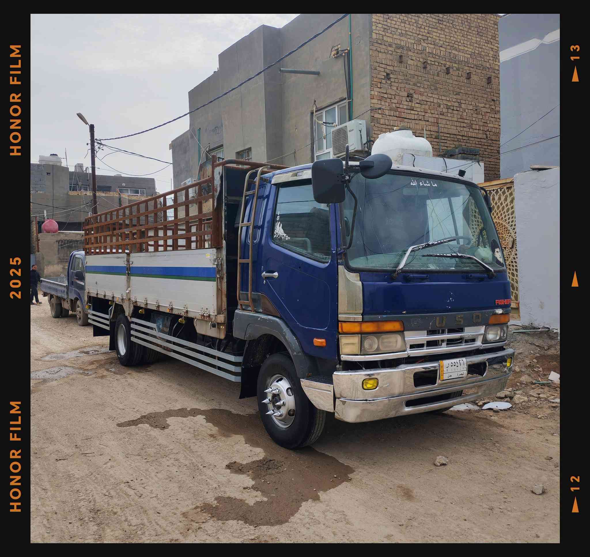 السلام عليكم فوزه بزون موديل 98سته وربع بلاد فتحتين محسن لاخير  شاصي عدل رقم بصره ألماني لثلاثين سنويته مكينه 16عادي بدون تنقيص تخم تاير أمامي 17ونص والخلفيات 19ونص  بدي جديد بل الكارتون سياره مكفوله كفاله عامه من شاصي وحداديه ومكينه وكير موبايل *********** السعر ١٤٥ورقه عنوانه الديوانية ***********
