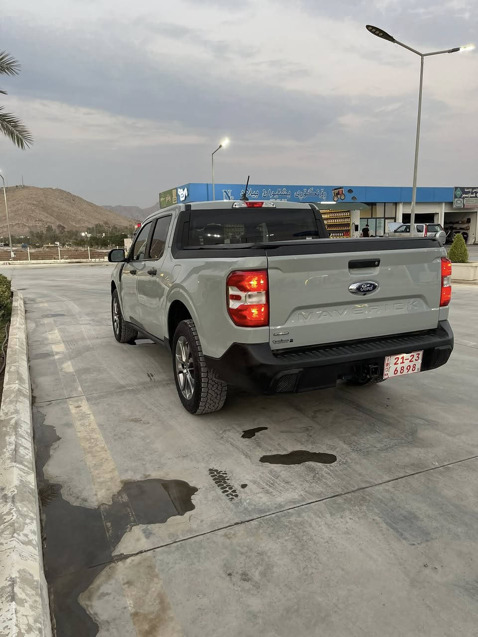 ford mavaric 2024 hiybird
2parcha boyax 
14 mil roeshtwa 
makina 2.5 hiybird
0771-9694124
0751-1148709
nrx
185$
