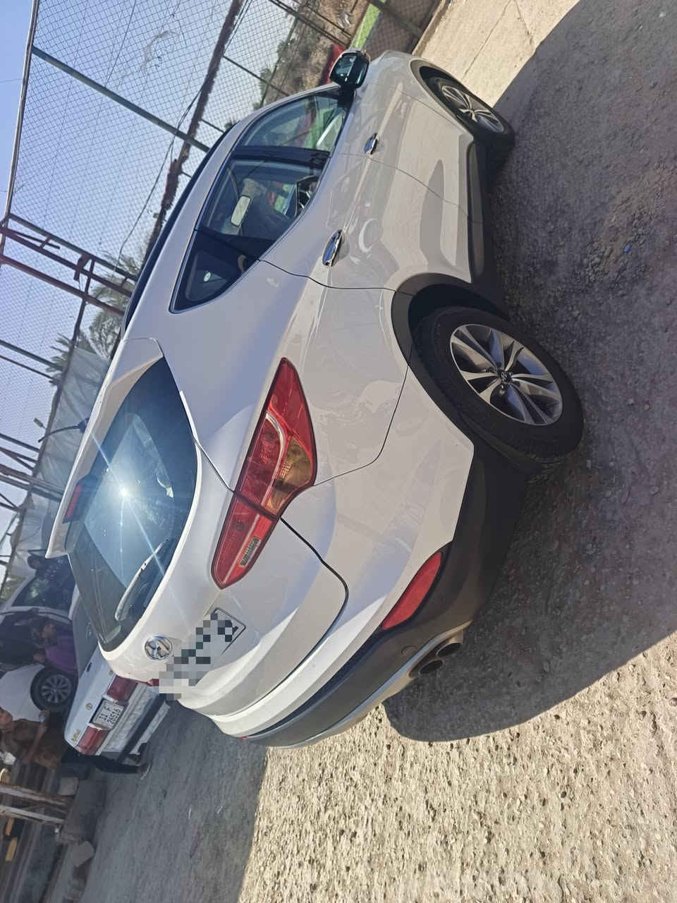 السلام عليكم 
سنتافيا 2016 كفاله عامه فقط بارد قليل رقم اربيل دولي سنويه وهزه جديده سبعه راكب مكينه 2400 مامفتوحه ماشيه قليل مكانها النجف الاشرف السعر وباقي التفاصيل الاتصال على الرقم ***********
