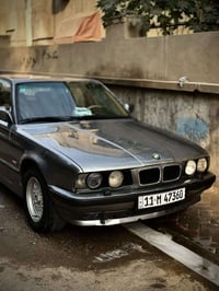 بي ام 525 مسكر اوتو موديل 91 رقم بغداد الجديد هزه جديده  مصبوغه عام لل...