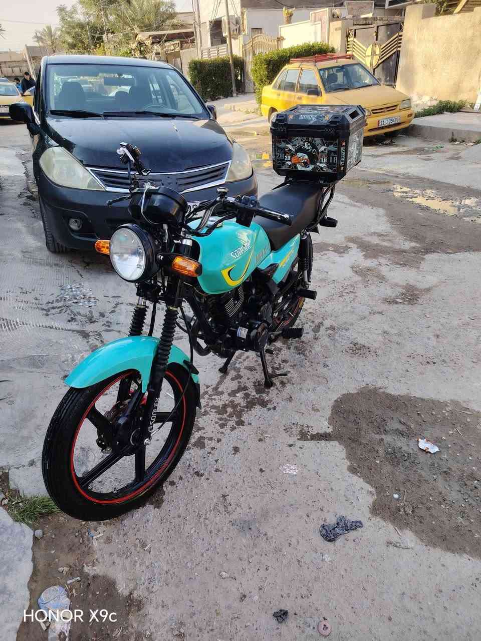 سونك موديل ٢٤ نضيفه مابيه اي نقص  بس كيجات ومكينه بل كارتون  مكان بغداد البياع  *********** واتساب  اسعر ٨٠٠ وبيه مجال
