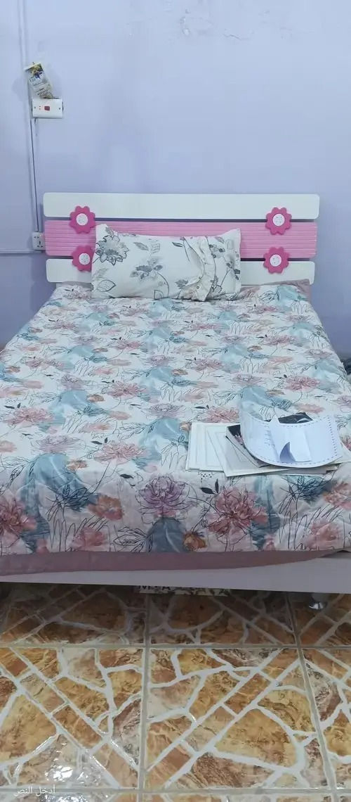 غرفة نوم بناتية للبيع نضيفة سعر 260 الف 
للشراء التواصل ع الرقم
***********
