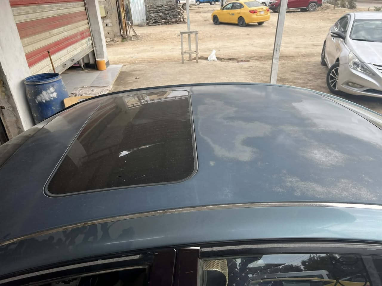 السلام عليكم 
الانترا 2007 وارد امريكي محرك 2000 
حادثها قطعتين بدون دواخل 
ومصبوغه حزام بسبب جراد بدون معجون 
سياره جاهزه بدون اي نقص سعرها 97 وبيها مجال 
مكانها بغداد اليوسفيه 
***********
