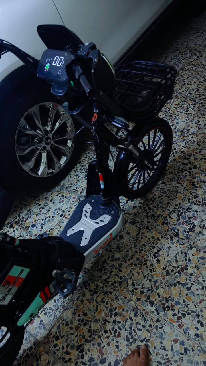 السلام عليكم
بايسكل شحن نضيف مستخدم شي قليل جدا تشغيل بصمة وسويج بطاريات ٤ دبل فول مواصفات كهربائيات شغالة السعر ٣٧٥ ألف وبي مجال رقم الهاتف ***********
