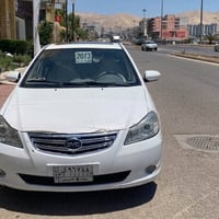Byd 2013  فوول سلاید چوار جام کارەبا شاشە گێر ئۆتۆماتیک Abs چوار تایەی...